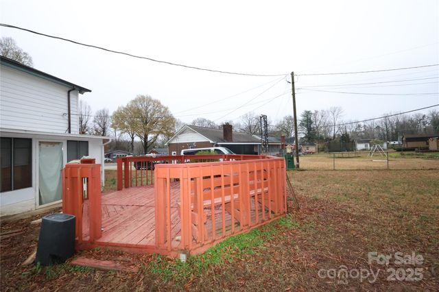 3301 Wiseman Drive, Charlotte, NC 28227