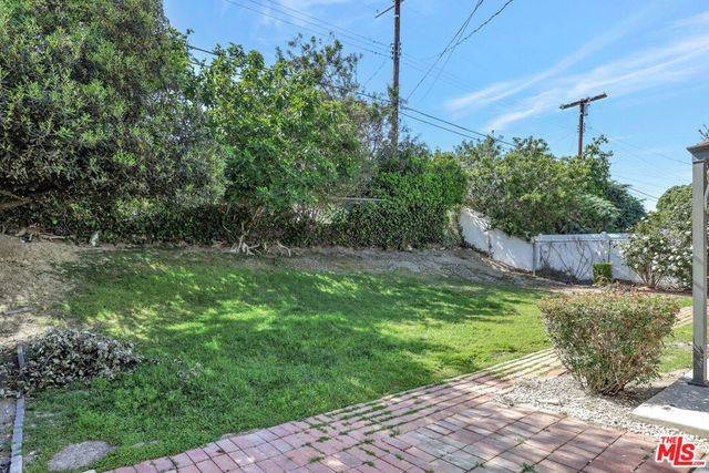 6421 Franrivers Avenue, West Hills, CA 91307