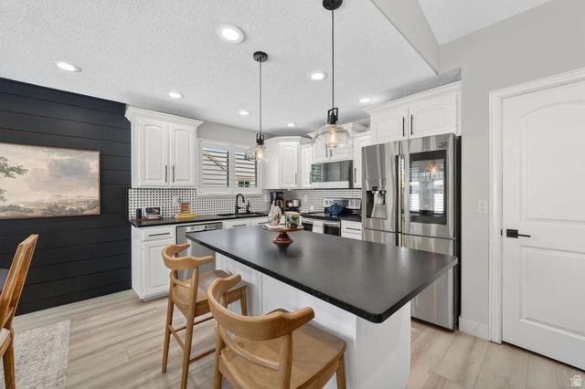 1031 S 1525 W, Syracuse, UT 84075