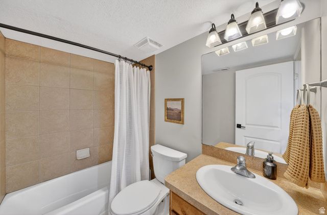 1031 S 1525 W, Syracuse, UT 84075