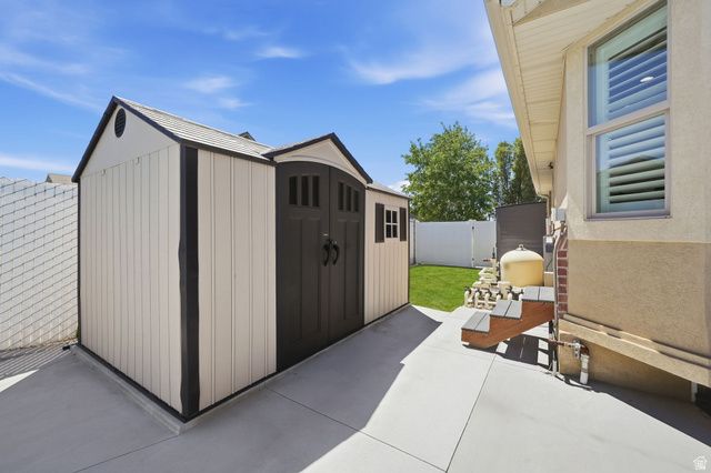 1031 S 1525 W, Syracuse, UT 84075