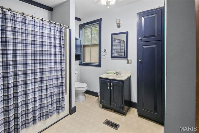 508 E Garfield Street, Belleville, IL 62220