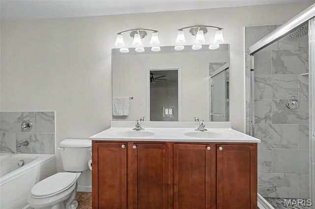 2790 Rosewood Drive, Arnold, MO 63010
