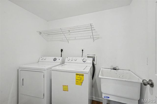 2790 Rosewood Drive, Arnold, MO 63010