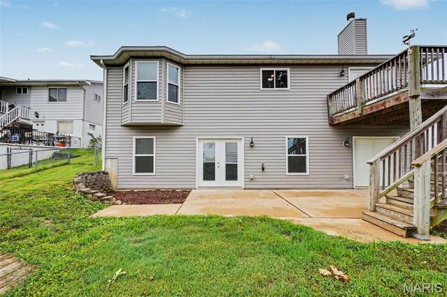 2790 Rosewood Drive, Arnold, MO 63010