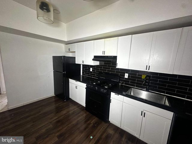 1313 S PAXON ST, Philadelphia, PA 19143