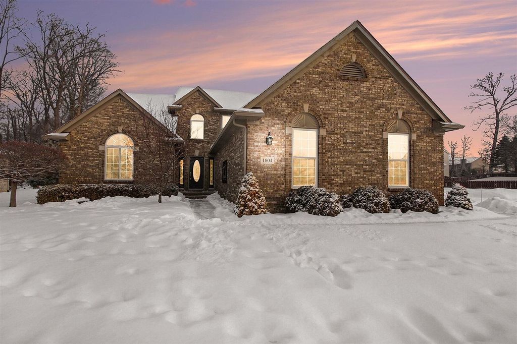 1804 Kristina Drive, White Lake, MI 48386