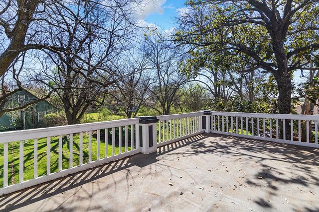 1200 Park Drive, Hillsboro, TX 76645