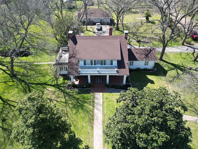 1200 Park Drive, Hillsboro, TX 76645