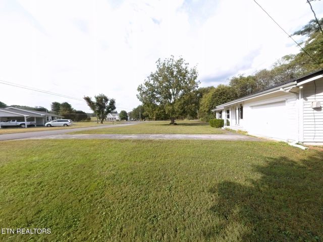 15 Fescue Drive, Chickamauga, GA 30707