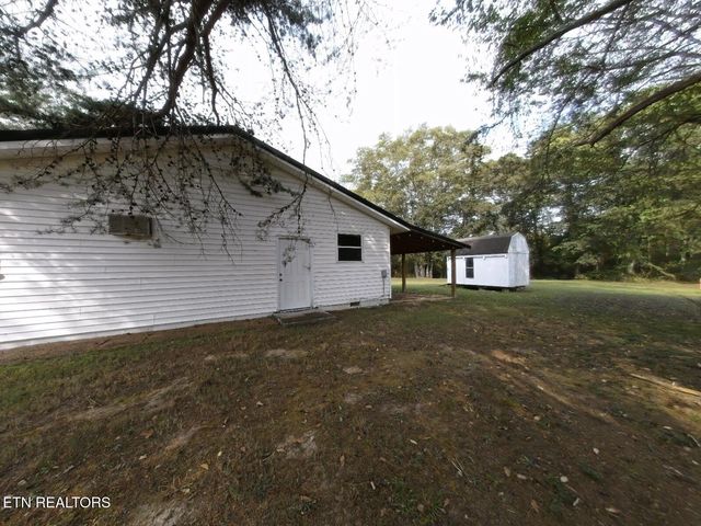 15 Fescue Drive, Chickamauga, GA 30707