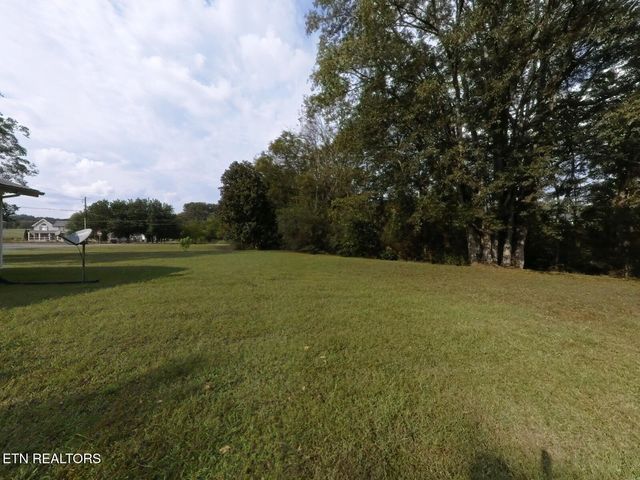 15 Fescue Drive, Chickamauga, GA 30707