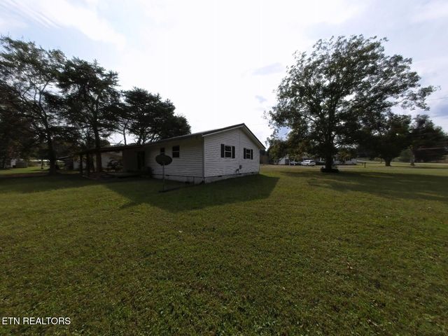 15 Fescue Drive, Chickamauga, GA 30707