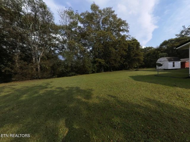15 Fescue Drive, Chickamauga, GA 30707