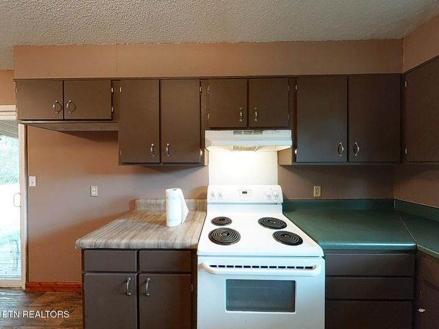 15 Fescue Drive, Chickamauga, GA 30707