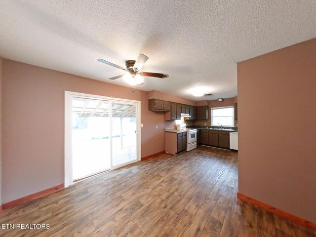 15 Fescue Drive, Chickamauga, GA 30707