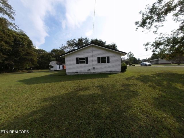 15 Fescue Drive, Chickamauga, GA 30707