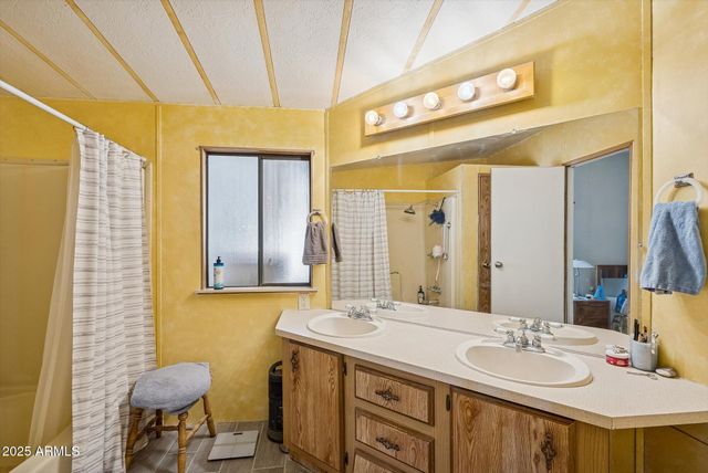 3716 N MONTANA Avenue, Florence, AZ 85132