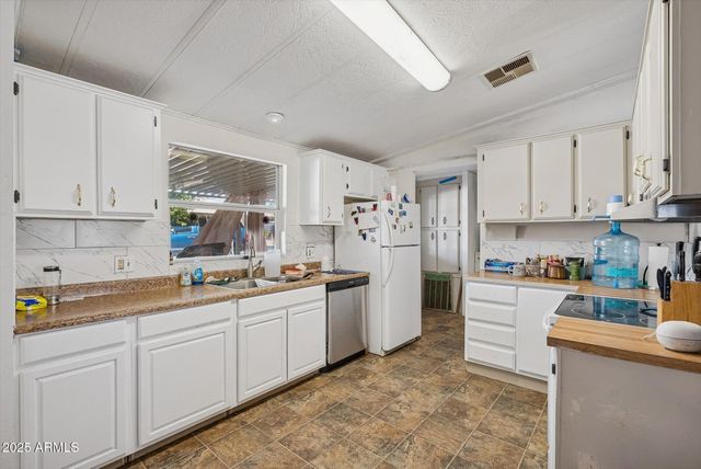 3716 N MONTANA Avenue, Florence, AZ 85132