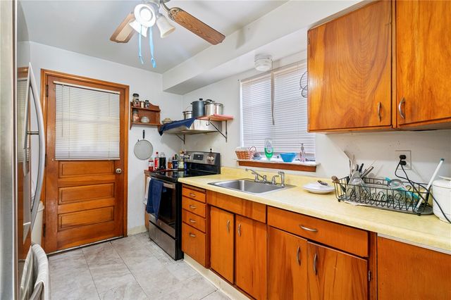 248 Cherry St, Whitaker, PA 15120