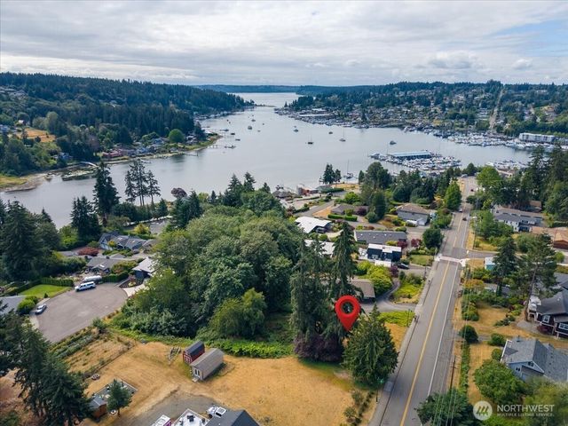 9311 Peacock Hill Avenue, Gig Harbor, WA 98332