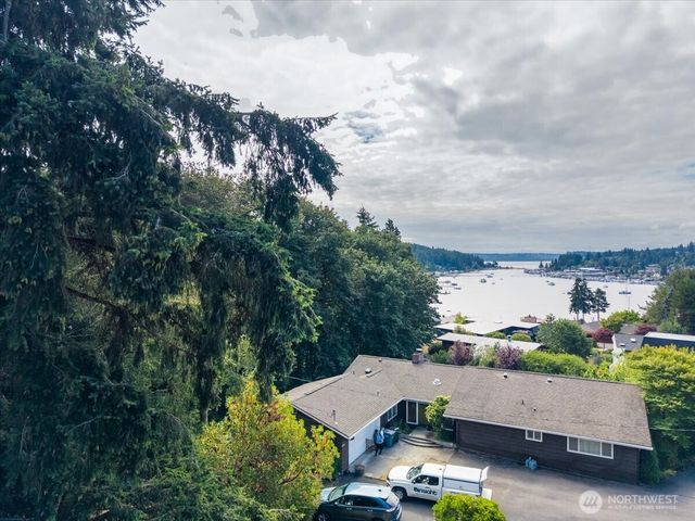 9311 Peacock Hill Avenue, Gig Harbor, WA 98332