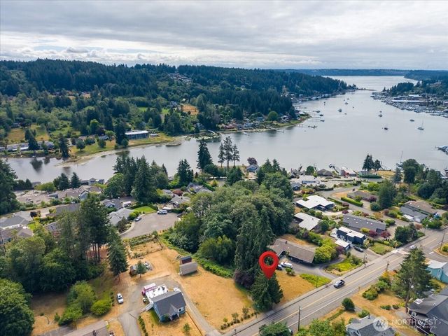 9311 Peacock Hill Avenue, Gig Harbor, WA 98332