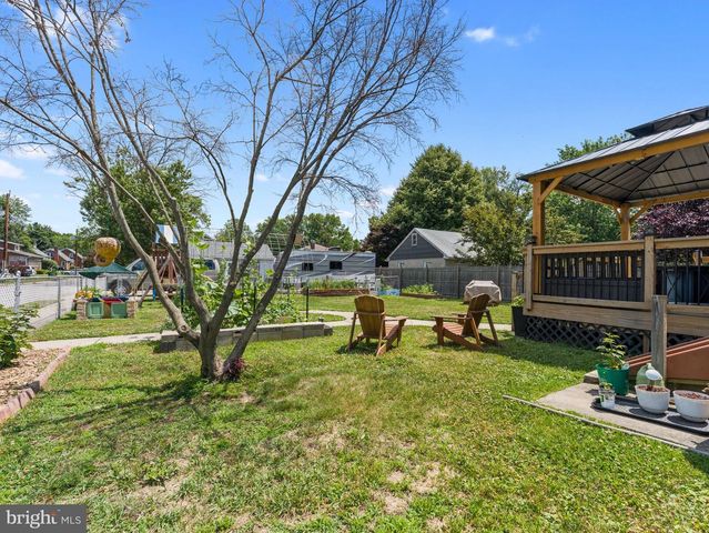 154 RED BANK AVE, West Deptford, NJ 08096
