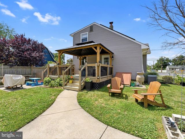 154 RED BANK AVE, West Deptford, NJ 08096