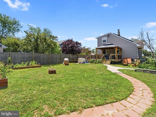 154 RED BANK AVE, West Deptford, NJ 08096