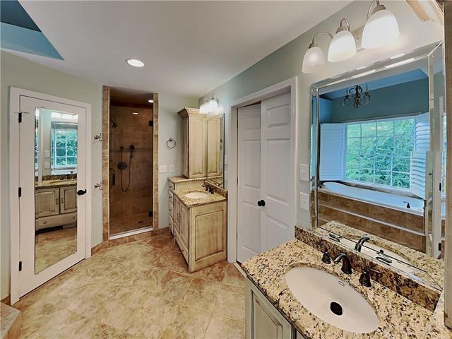 5082 Sherrer NW Drive, Acworth, GA 30102