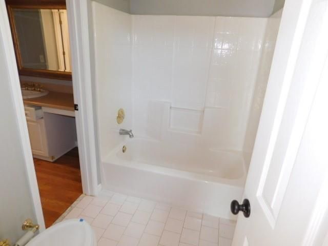 5082 Sherrer NW Drive, Acworth, GA 30102