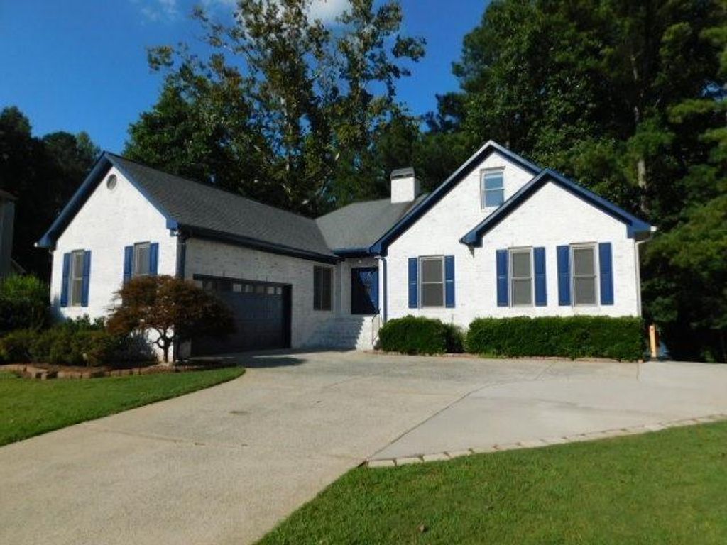 5082 Sherrer NW Drive, Acworth, GA 30102