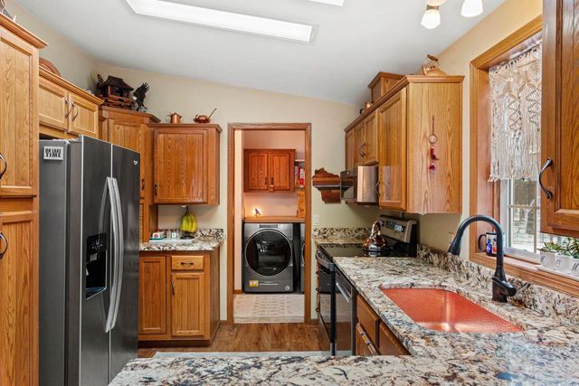 543 Feather Trail, Nekoosa, WI 54457