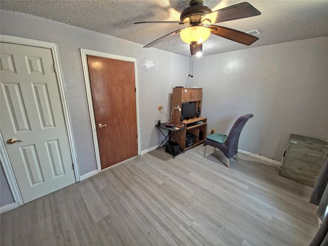 2721 Sharon Street, Dallas, TX 75211