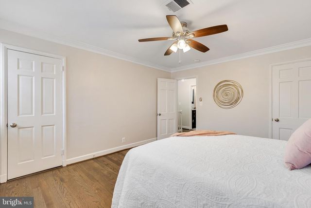 4630 34TH ST S, Arlington, VA 22206