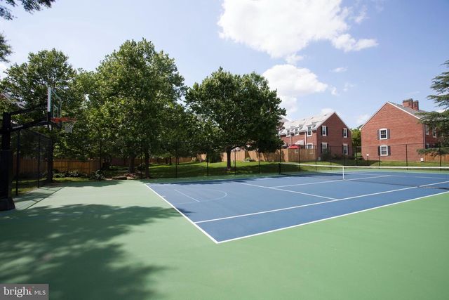 4630 34TH ST S, Arlington, VA 22206