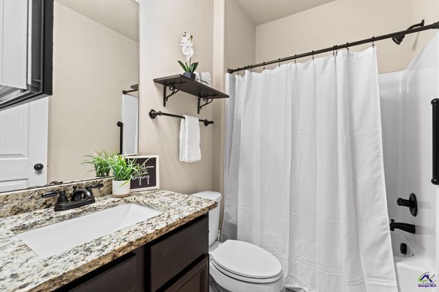 206 Red Hawk Pointe, Kathleen, GA 31047