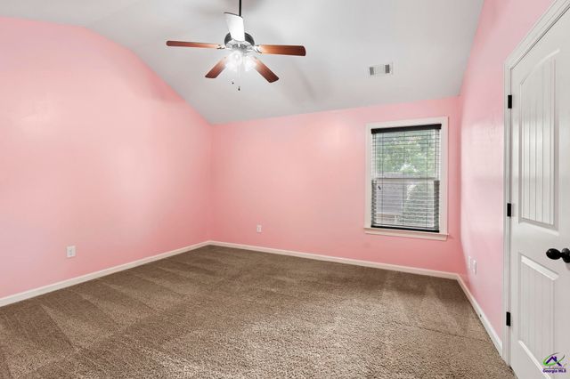 206 Red Hawk Pointe, Kathleen, GA 31047
