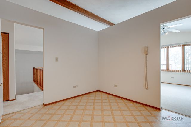 4481 Country Trail, Gurnee, IL 60031