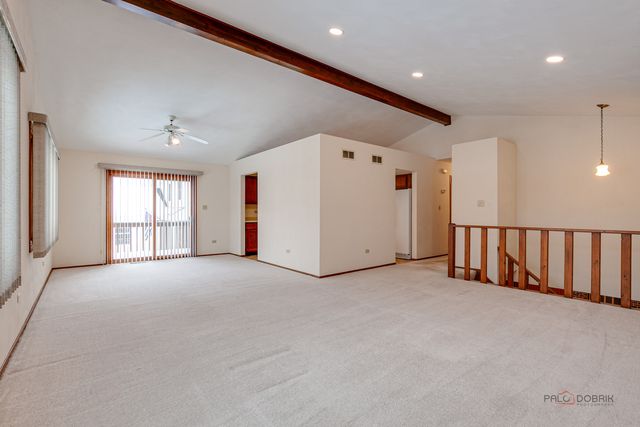 4481 Country Trail, Gurnee, IL 60031