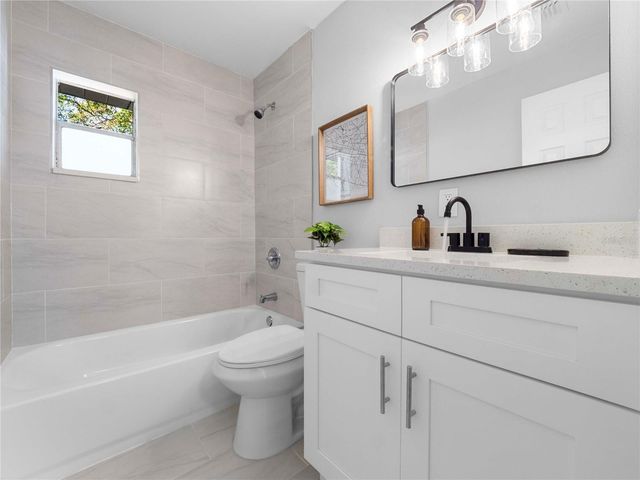 10804 N 53RD STREET, Temple Terrace, FL 33617