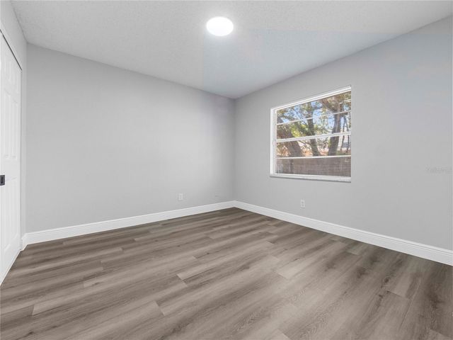 10804 N 53RD STREET, Temple Terrace, FL 33617