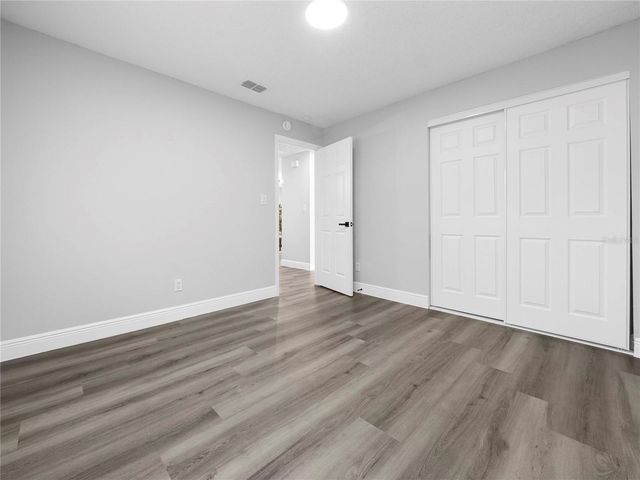 10804 N 53RD STREET, Temple Terrace, FL 33617