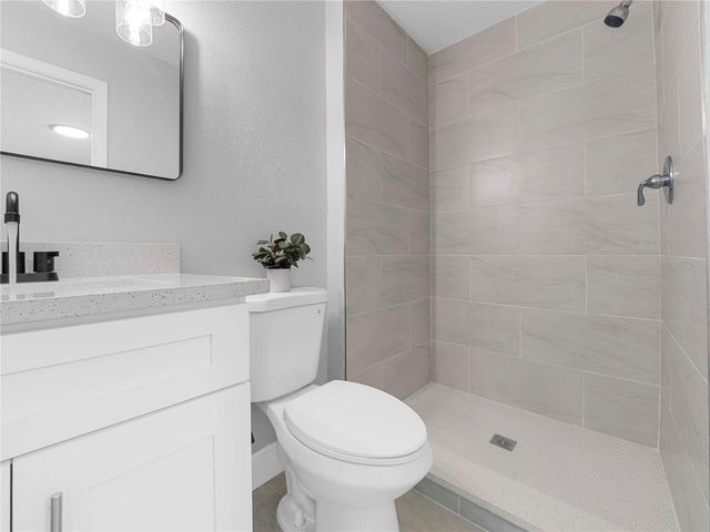 10804 N 53RD STREET, Temple Terrace, FL 33617