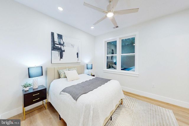 2806 FRANKLIN ST NE, Washington, DC 20018