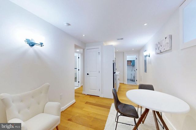 2806 FRANKLIN ST NE, Washington, DC 20018