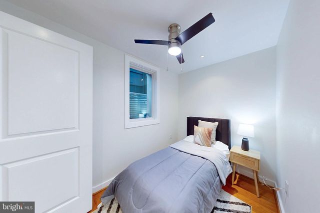 2806 FRANKLIN ST NE, Washington, DC 20018