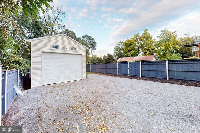 2806 FRANKLIN ST NE, Washington, DC 20018