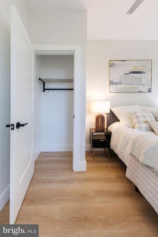 2806 FRANKLIN ST NE, Washington, DC 20018